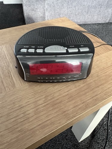 Digital radio alarm - radio/,