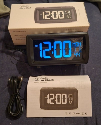 Radio alarm clock batterys - radio, (batterys