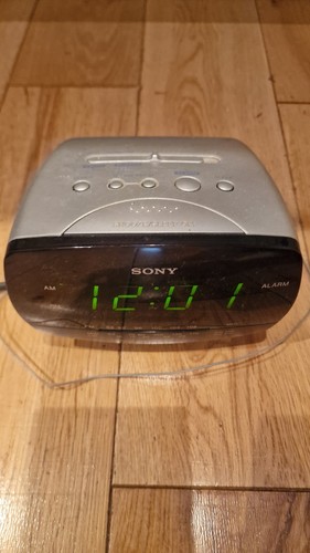 Sony dream machine - dream, icf-c111l