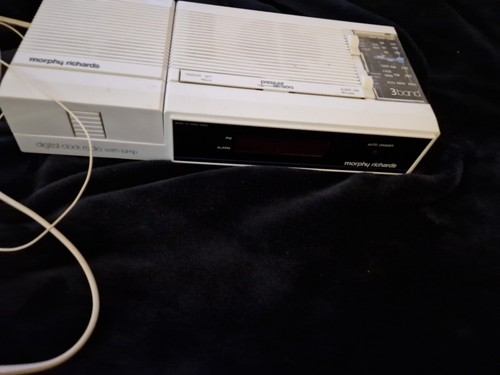 Radio alarm clock morphy - alarm,