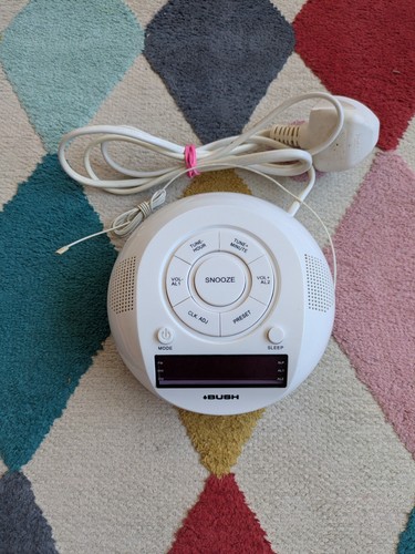Bush radio alarm clock - fm/am,
